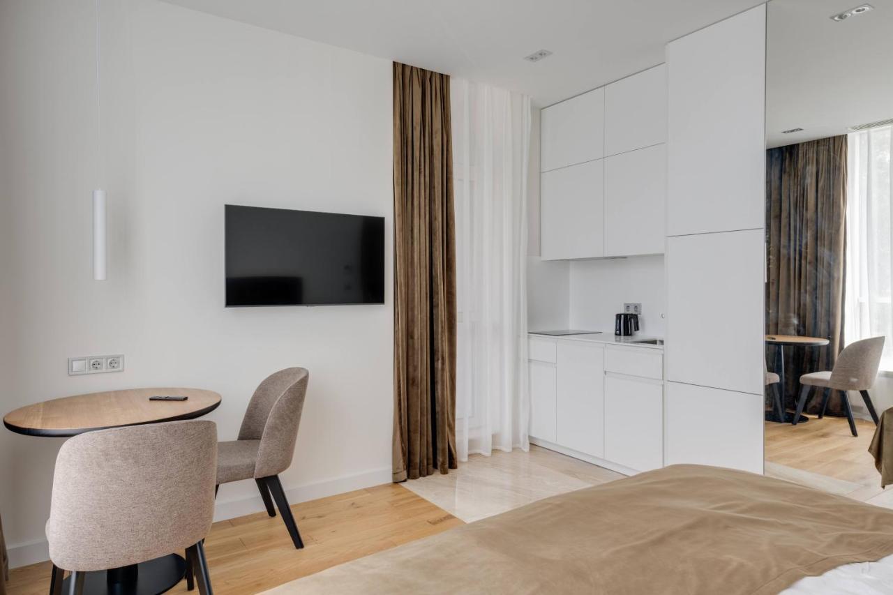 Basis Apartments - Adults Only 키예프 외부 사진
