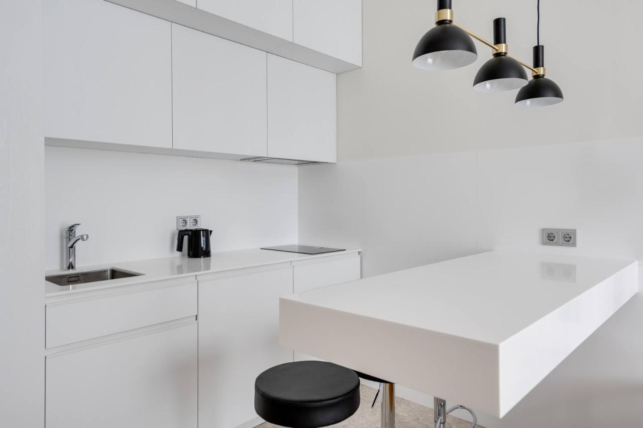 Basis Apartments - Adults Only 키예프 외부 사진